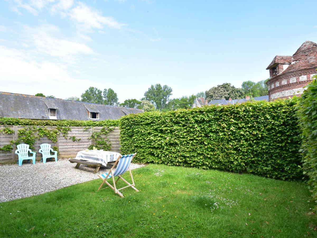 Classic Cottage In Le Bourg-Dun With Garden Exteriör bild