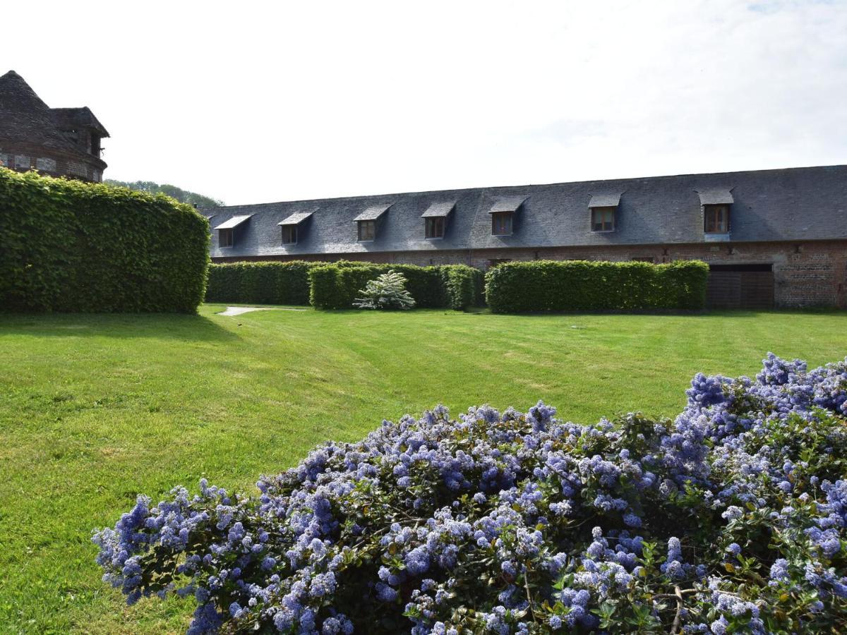Classic Cottage In Le Bourg-Dun With Garden Exteriör bild